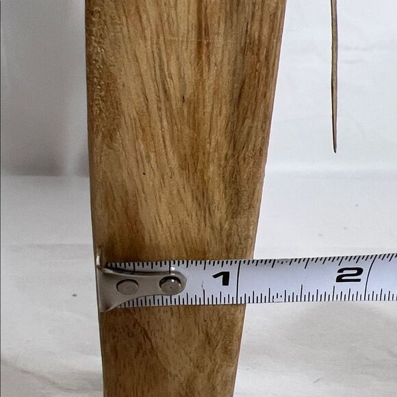 Vintage 5” Natural Mango Wood Angel w/Gold Star and Wings Figurine Christmas - Picture 12 of 12